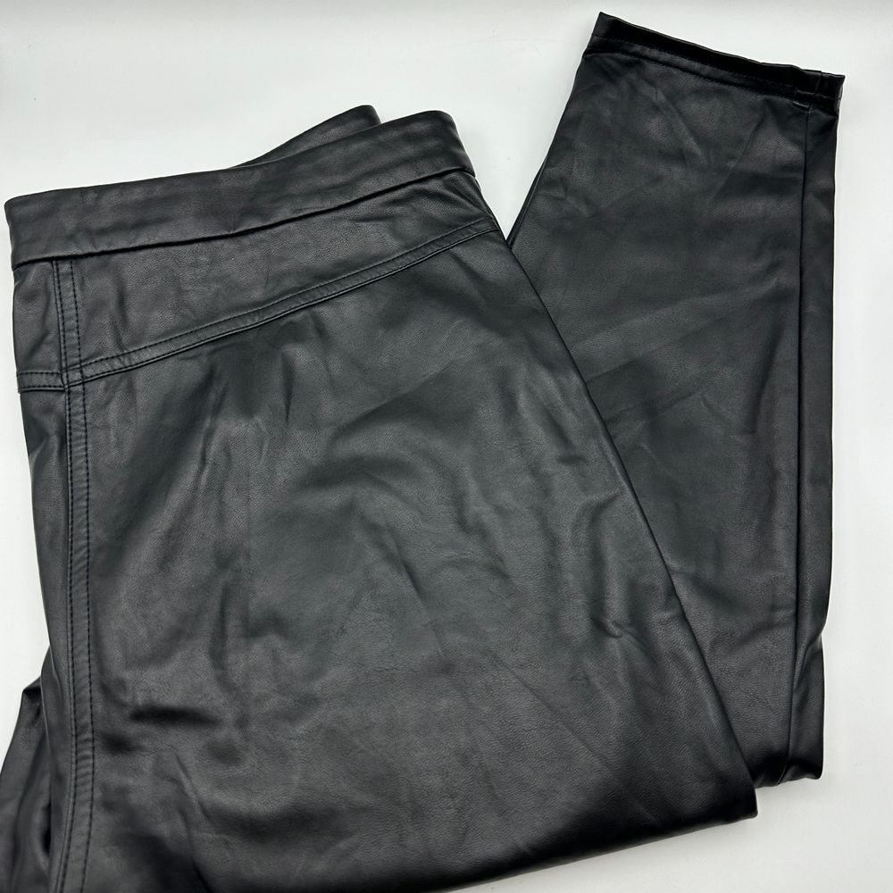Wilfred Free Aritzia‎ Black Faux Leather High Waist Pants Size 12 Straight Leg